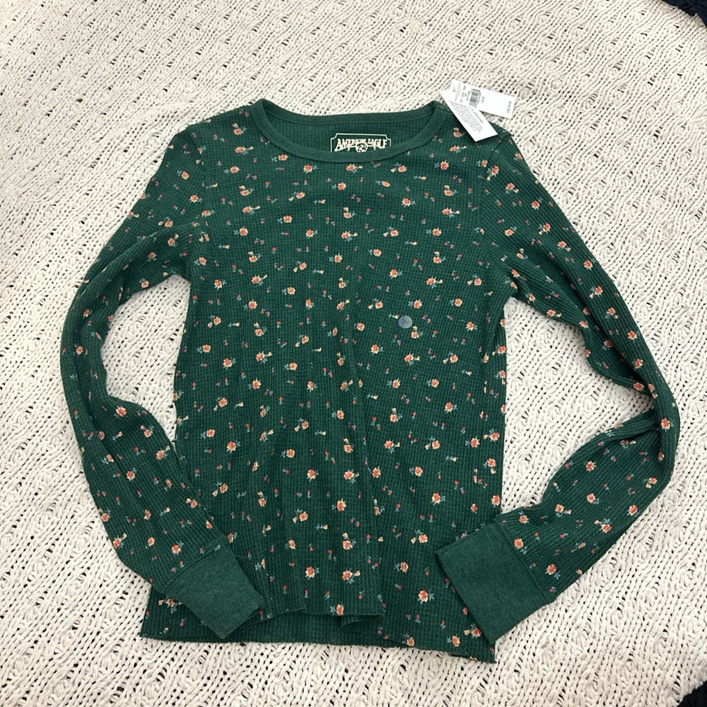 American Eagle Dark Green Floral Top
